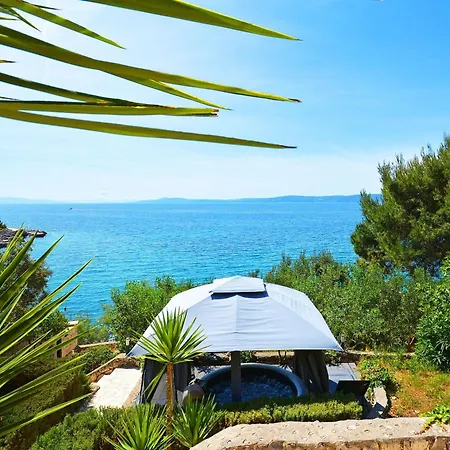 Semesterbostad House Sreca