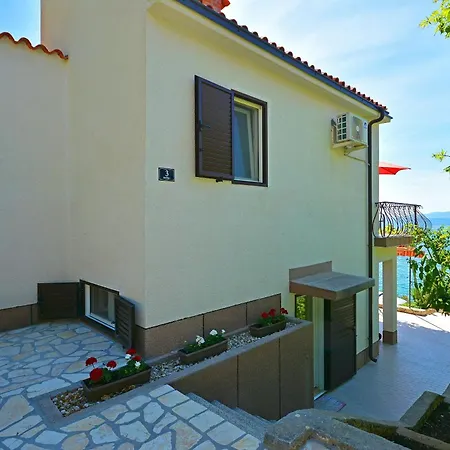 House Sreca Dom wakacyjny